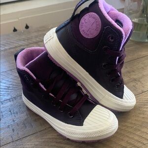 Converse Purple High-Top Sneakers with Classic Design